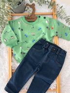 Conjunto de jeans com camisola