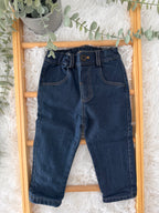 Conjunto de jeans com camisola