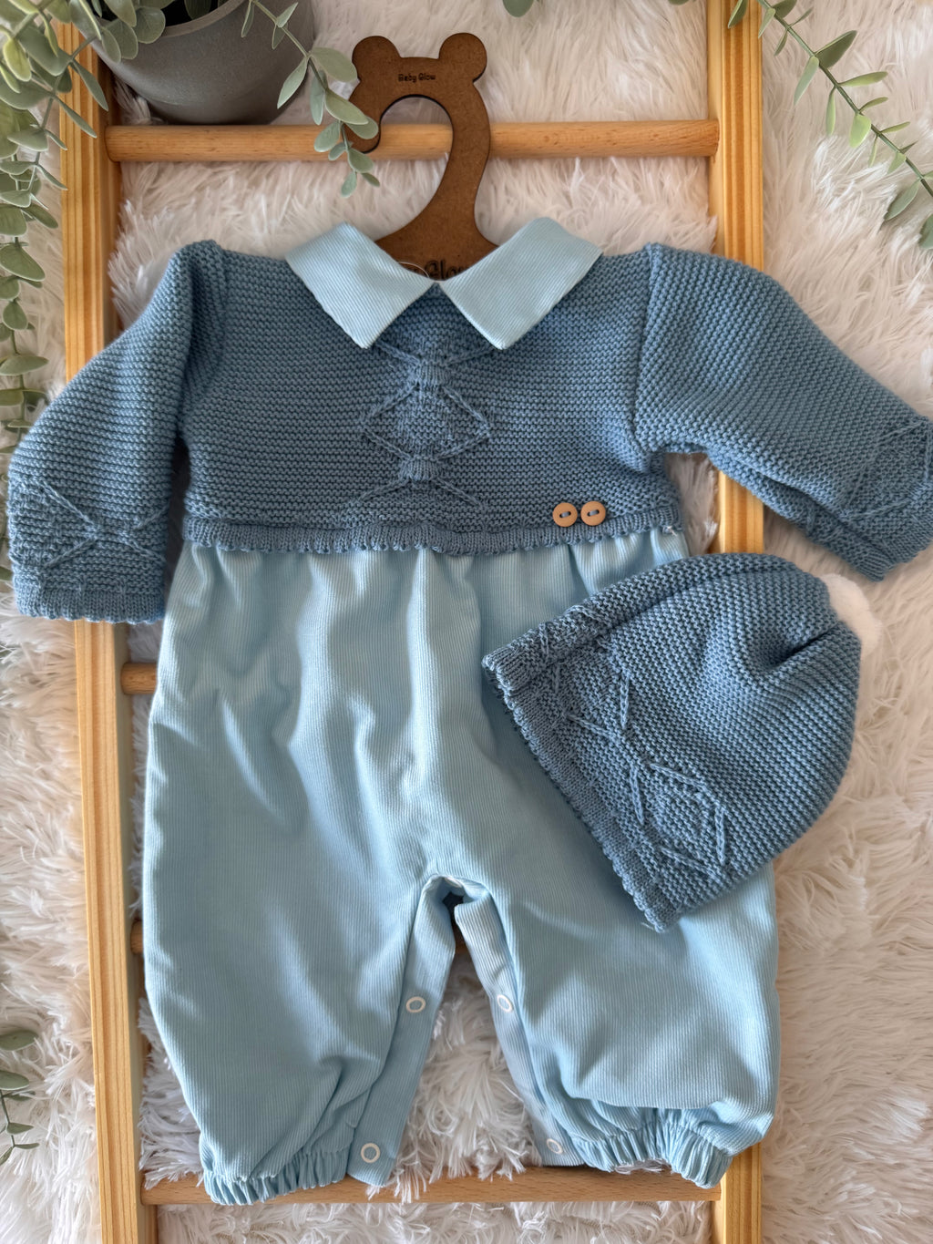 Macacão azul com gorro