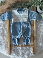 Babygrow azul de veludo