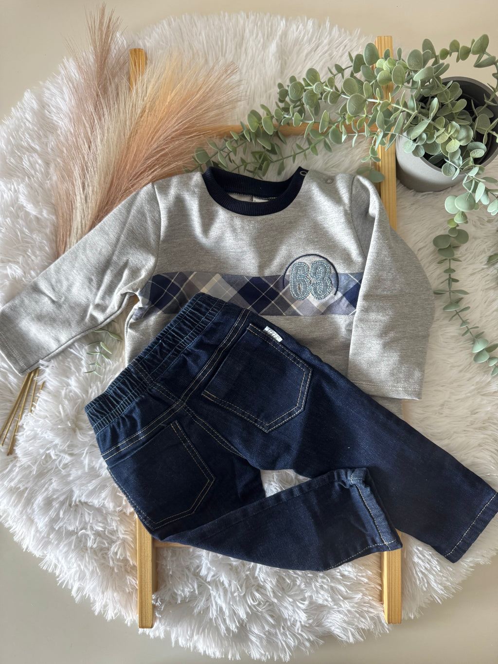 Conjunto de jeans e camisola Xadrez