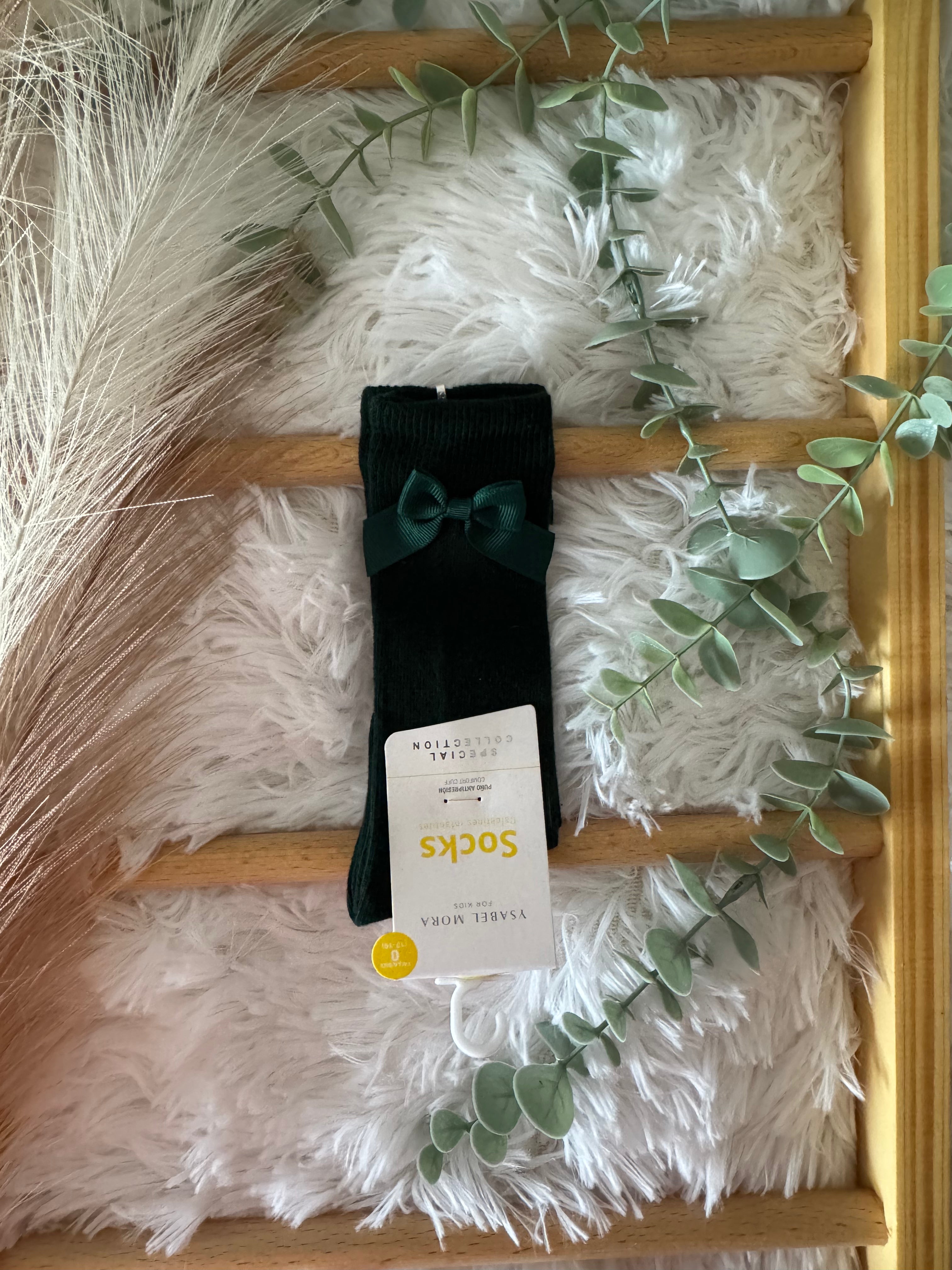 Meias com laço de várias cores