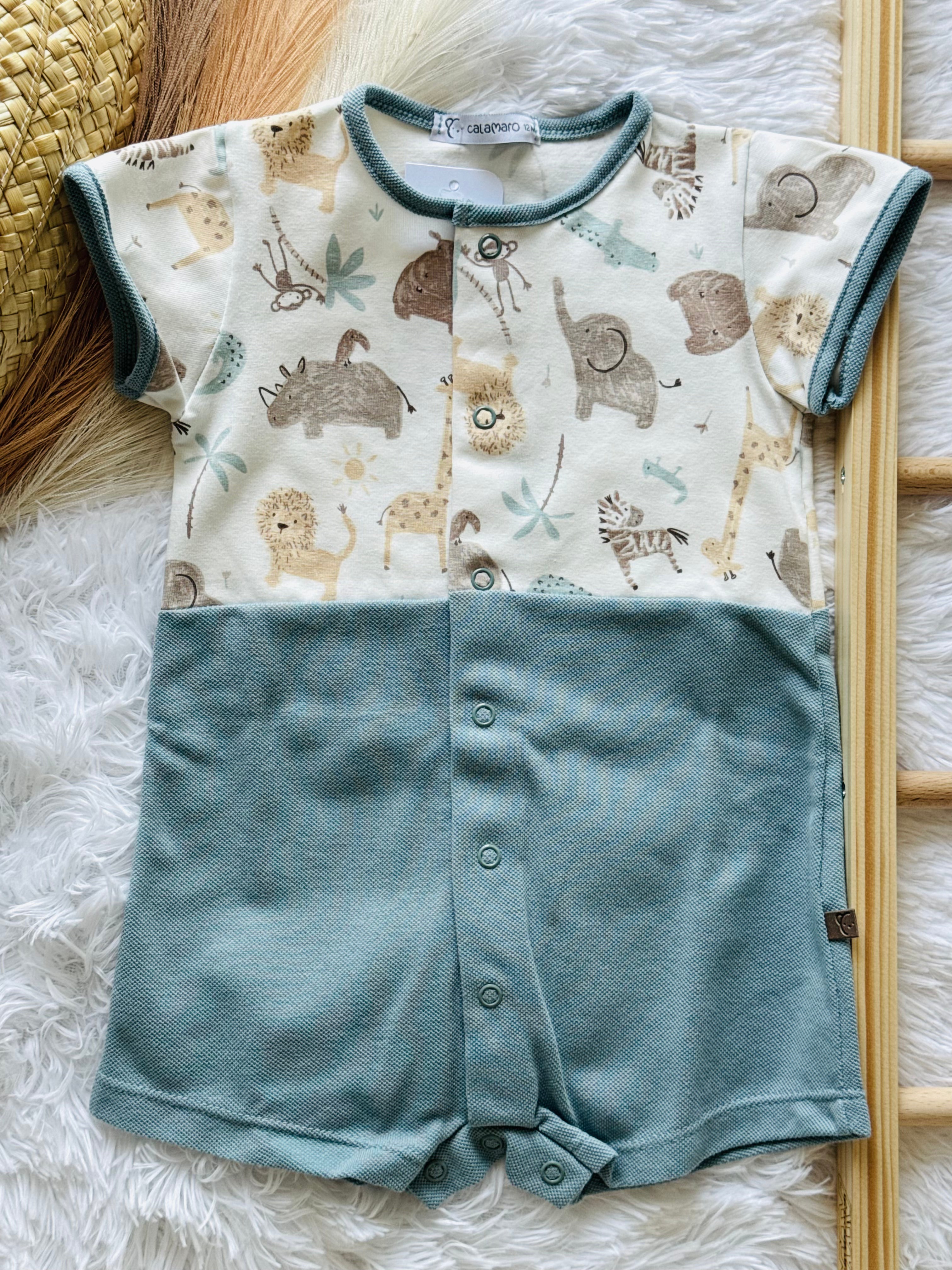 Macacão curto da Calamaro