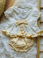 Blusa e tapa fralda amarelo da Calamaro