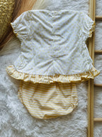 Blusa e tapa fralda amarelo da Calamaro