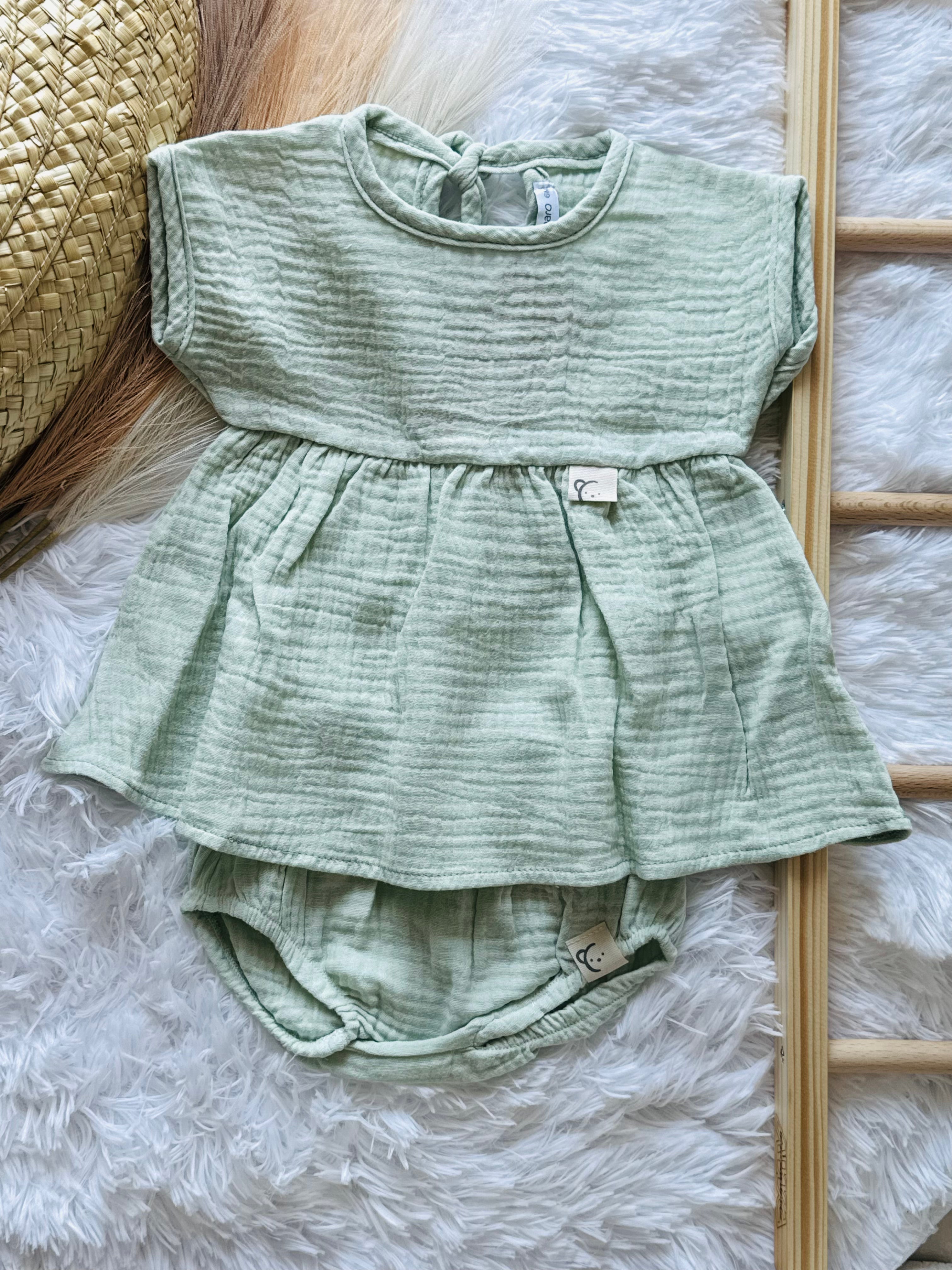 Vestido em musselina da Calamaro